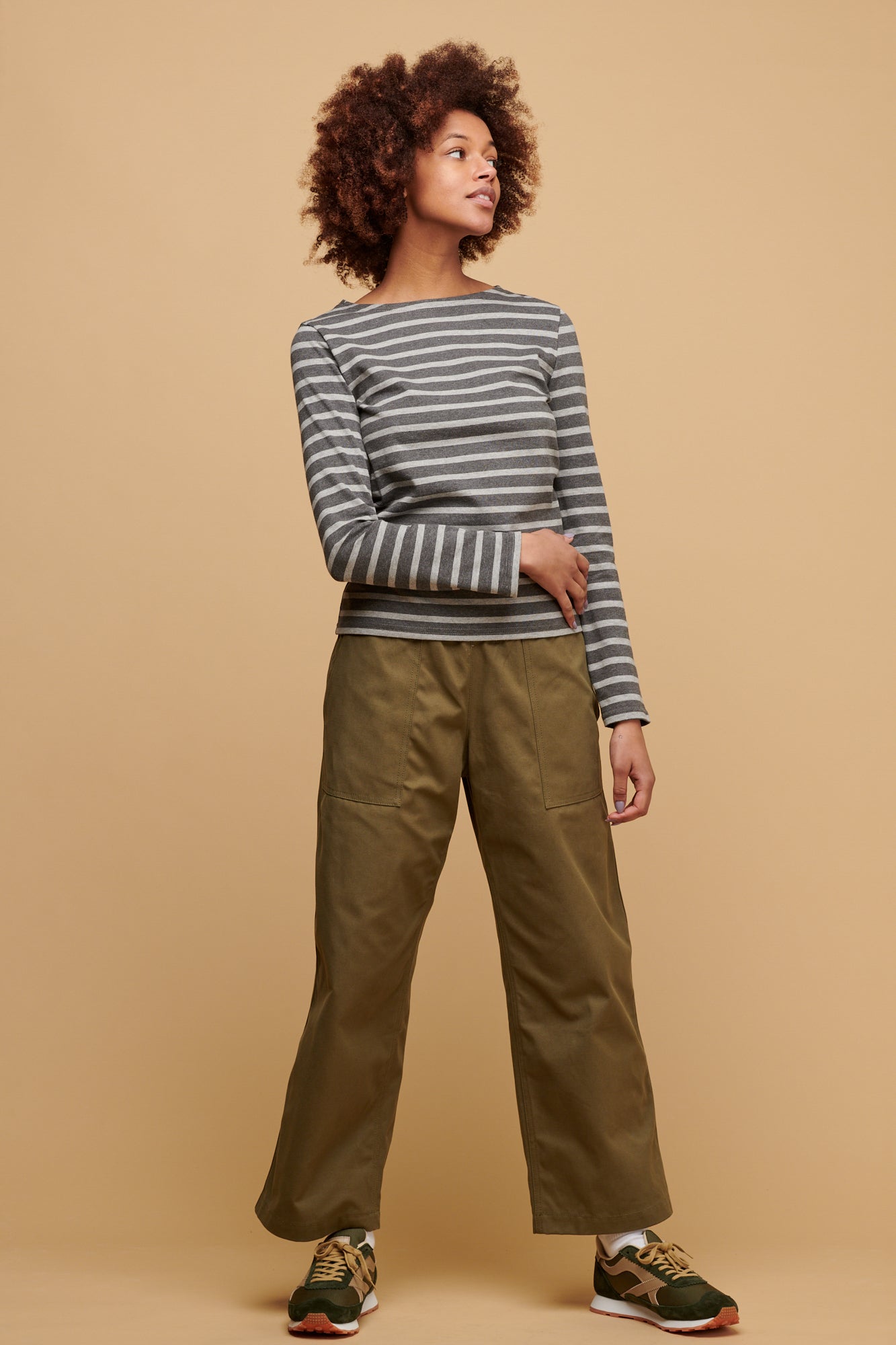 Camerawoman Drawstring Tapered Cotton Canvas Trousers - Olive