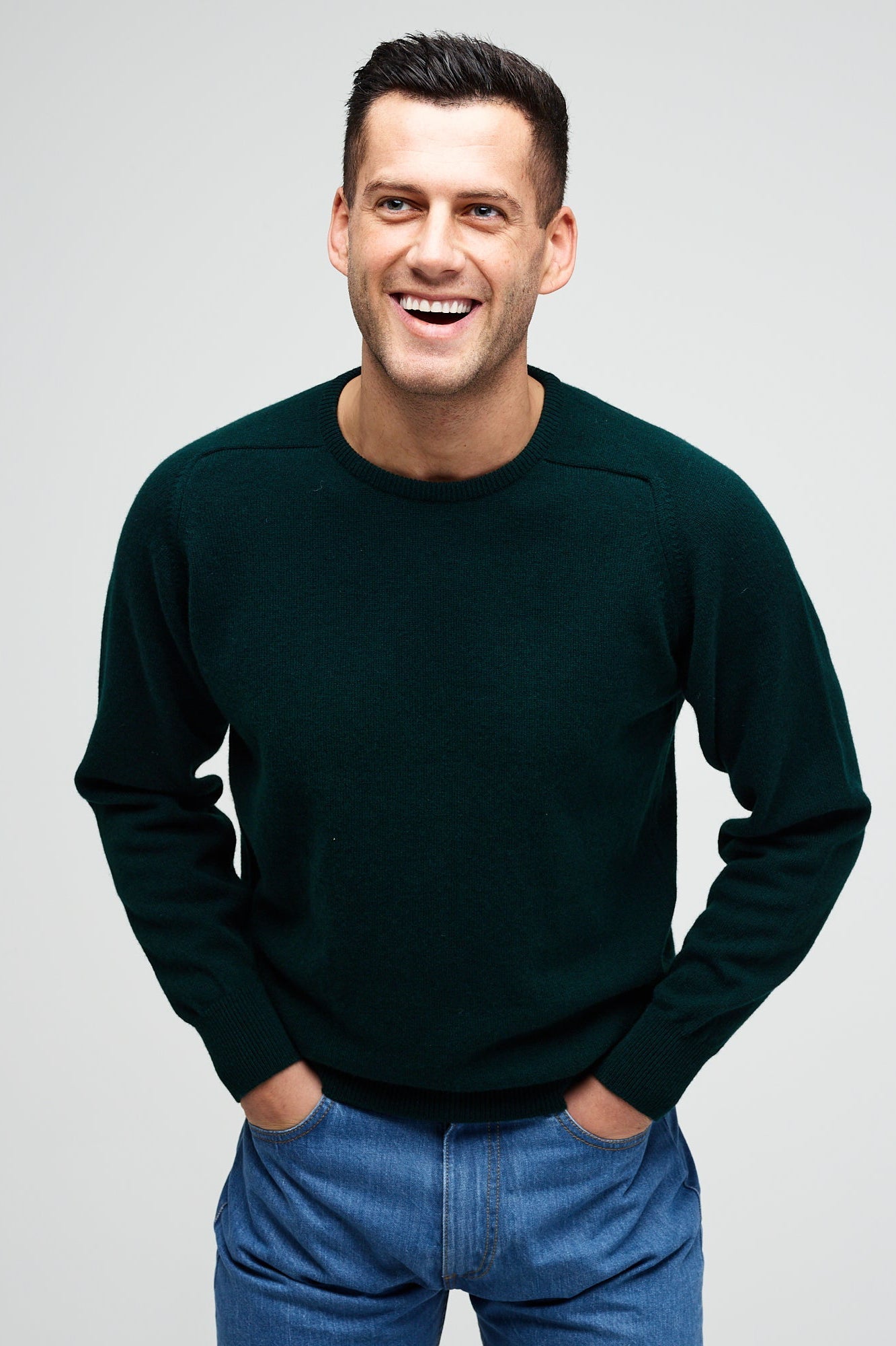Men's Lambswool Saddle Shoulder Crew Neck - Bottle Green