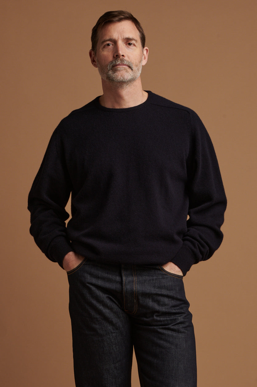Men's Lambswool Saddle Shoulder Crew Neck - Navy