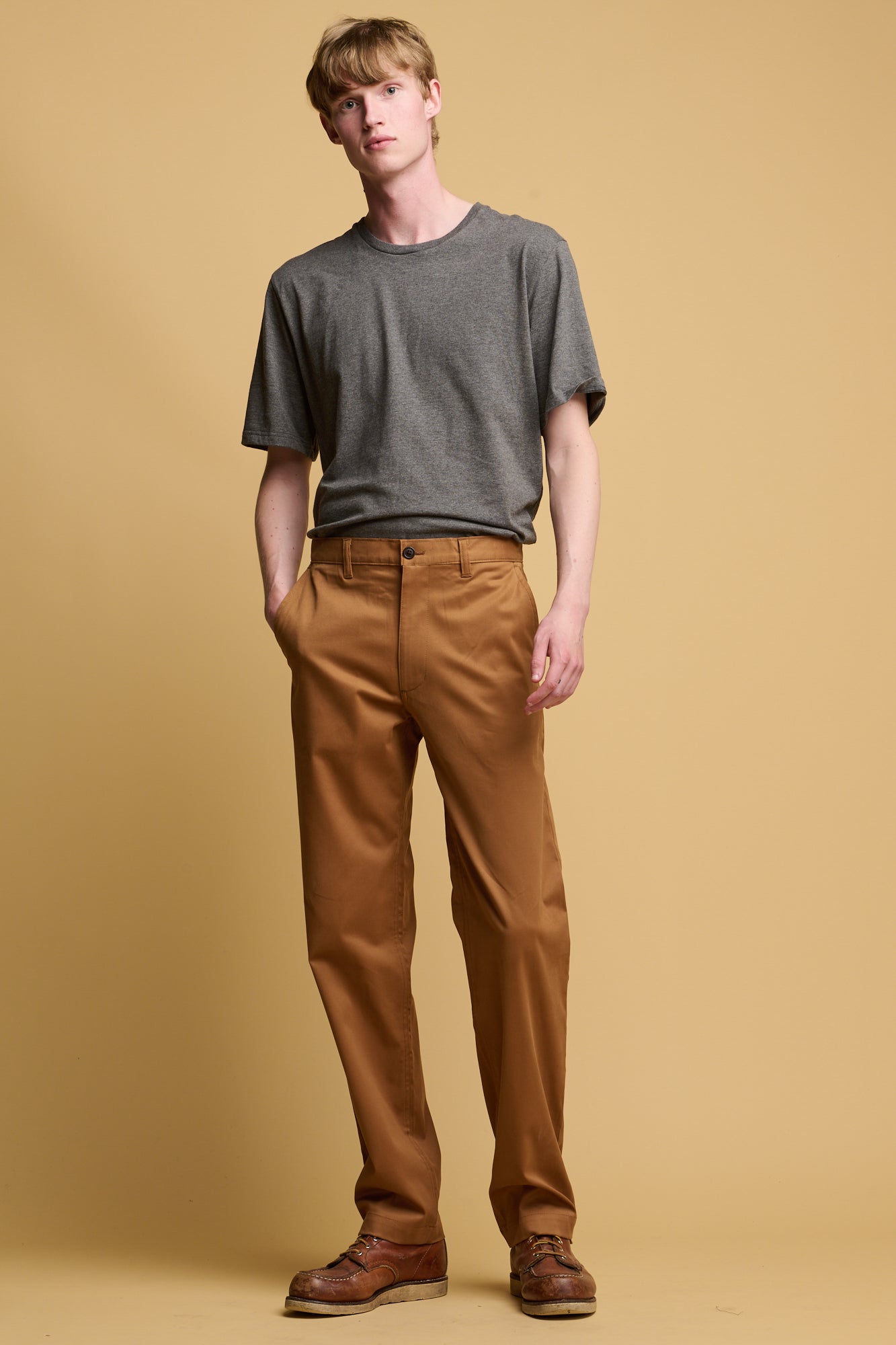 Men's Slim Lightweight Stretch Cotton Twill Chinos - Tobacco