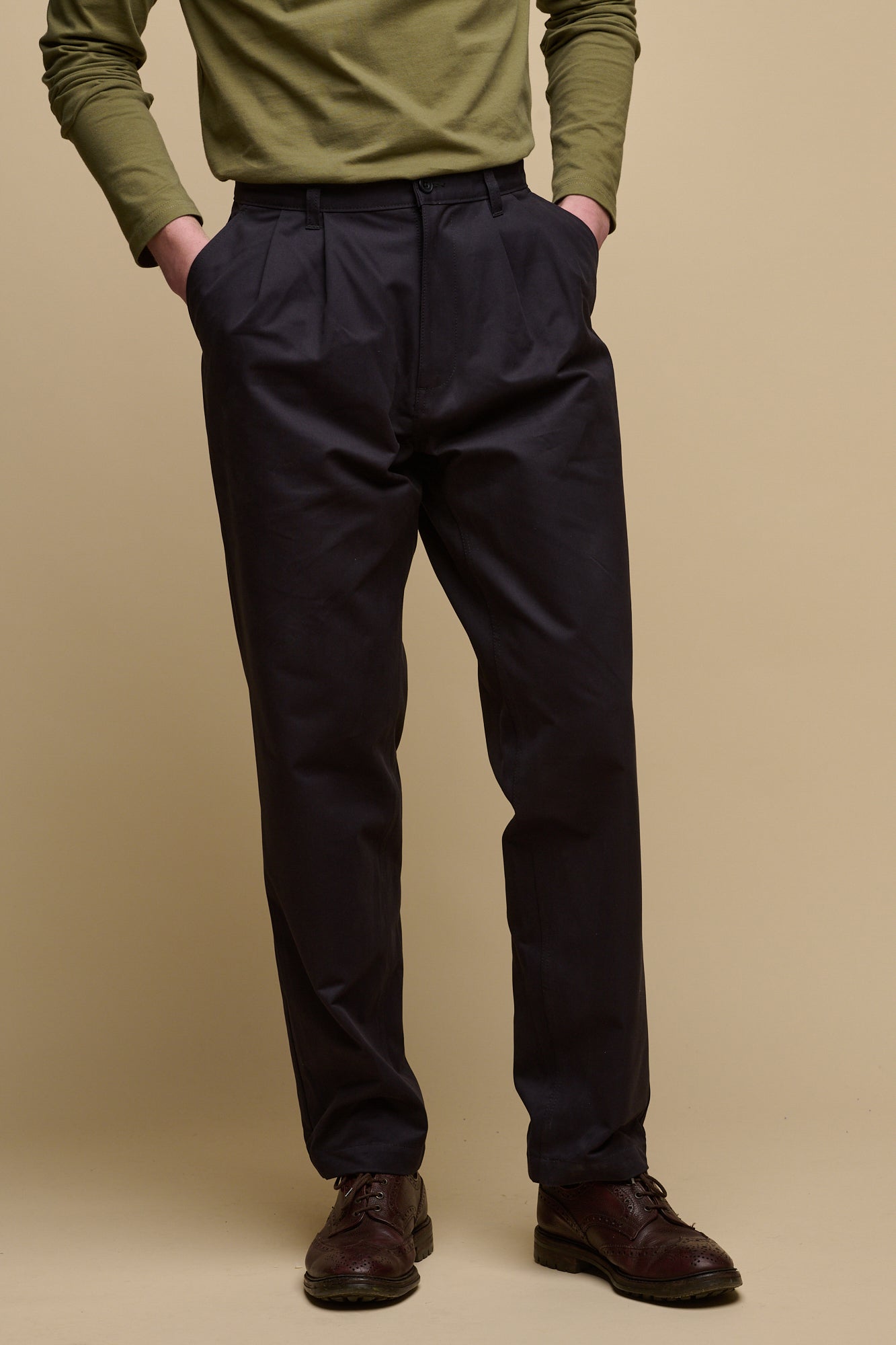 Men's Pleated Lightweight 100% Cotton Twill Chinos - Dark Navy