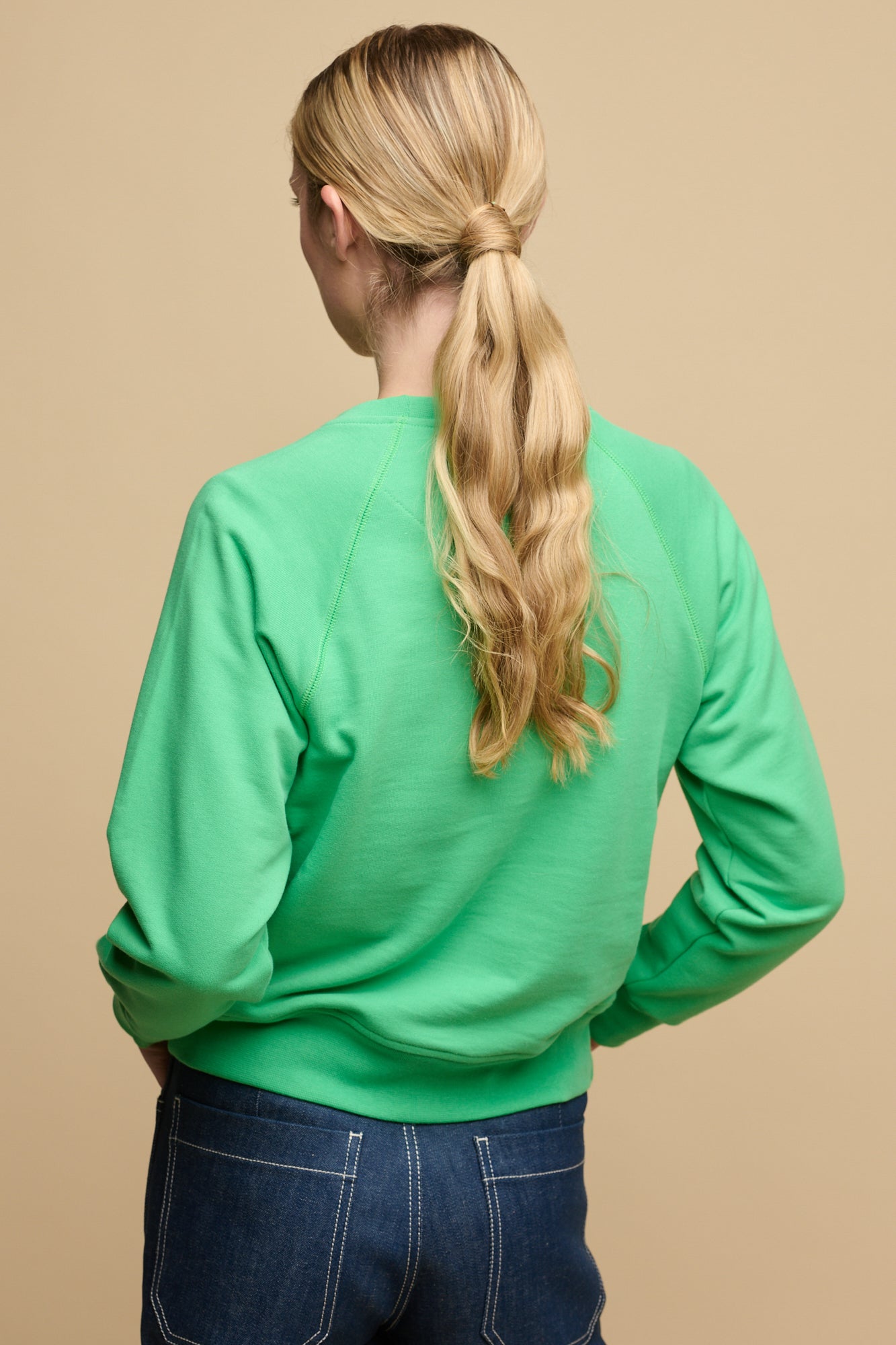 Women's Raglan Sweatshirt - Apple Green