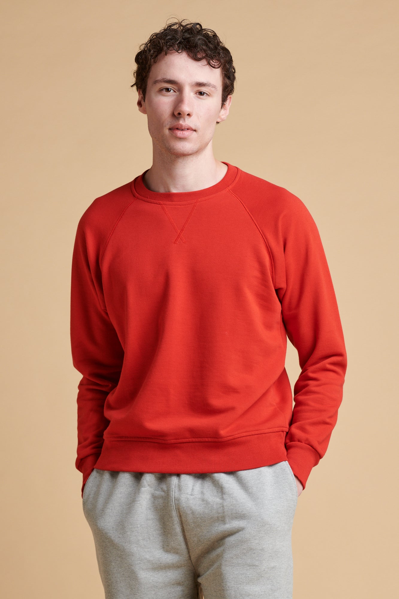 Men's Raglan Sweatshirt - Crimson